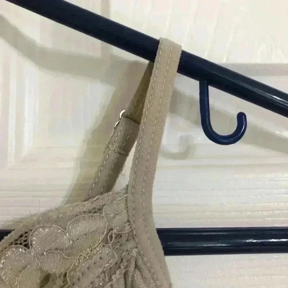 Poof! Nude Fitted Camisole  Tank Top Size Small - Picture 6 of 16